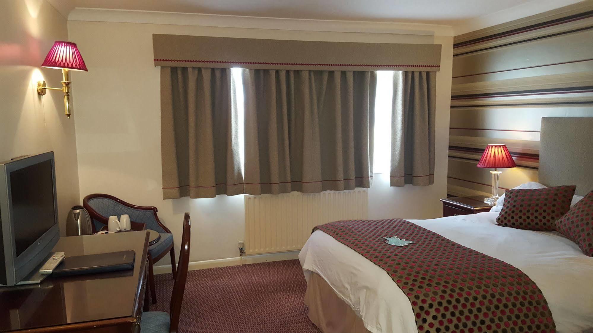 Charmwood Hotel - Cherry Park Hall ワークソップ エクステリア 写真