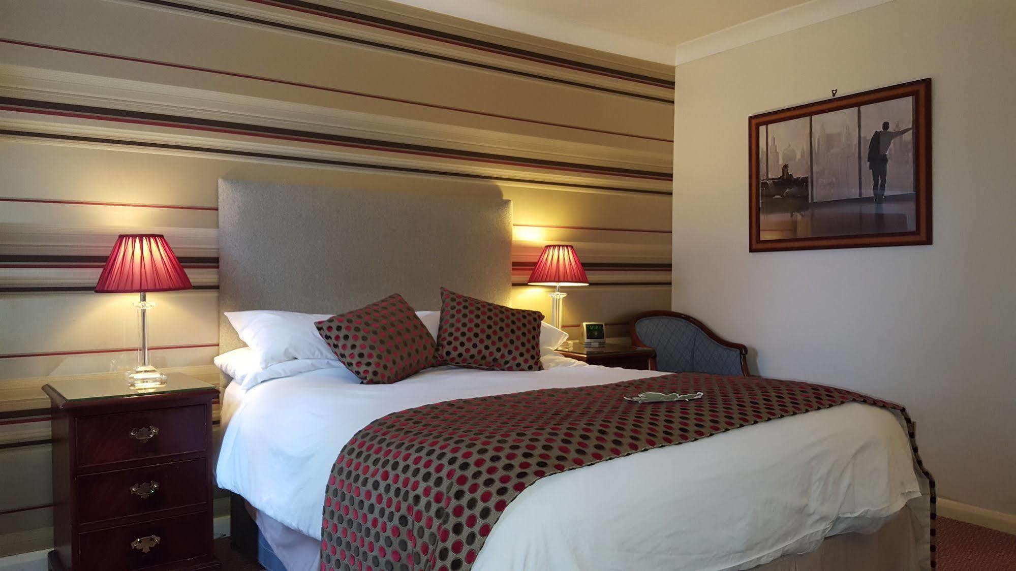 Charmwood Hotel - Cherry Park Hall ワークソップ エクステリア 写真